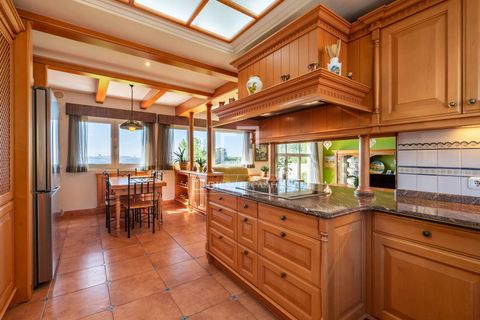 Villa a Oleiros, Coruna, Oleiros - € 1.350.000 | Ref: VIG68087 - foto 3