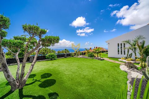 Villa i Adeje, Tenerife, Adeje - € 1.450.000 | Ref: P00102/13668 - foto 40