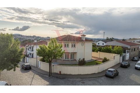 Villa i Braga, Braga, Braga - € 649.900 | Ref: VIJT110 - foto 36