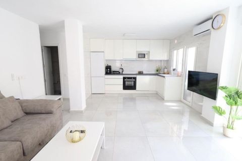 Lejlighed i Torrevieja, Alicante, Torrevieja - € 239.000 | Ref: MI17-COR2994 - foto 1