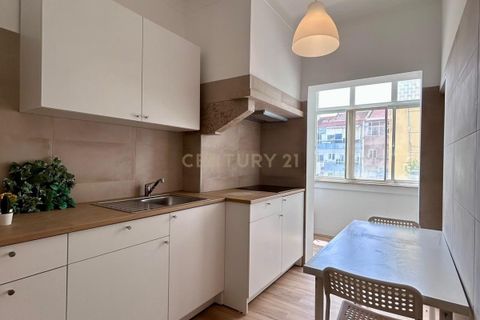 Lejlighed i Loures, Lisbon, Loures - € 300.000 | Ref: C0222-07035 - foto 1