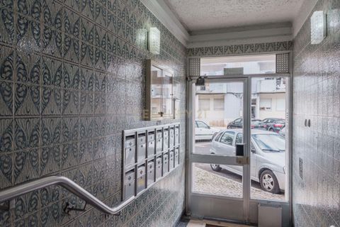 Lejlighed i Amadora, Lisbon, Amadora - € 298.000 | Ref: C0506-00692 - foto 2