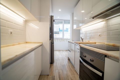 Lejlighed i Alges, Lisbon, Alges - € 380.000 | Ref: C0506-00694 - foto 26