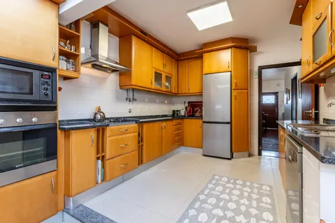 Villa i Carcavelos, Lisbon, Carcavelos - € 850.000 | Ref: C0383-01416 - foto 13