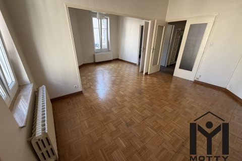 Apartament a Nancy, Meurthe-et-Moselle, Nancy - € 785/mes | Ref: LA2069-MOTTYIMMO - foto 4