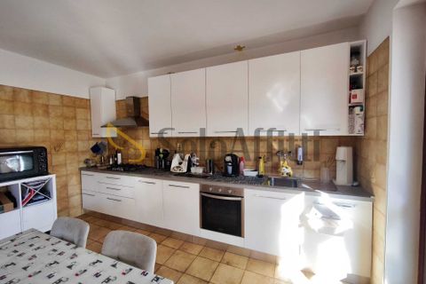 Apartament a Chieri, Turin, Chieri - € 650/mes | Ref: A1599 - foto 3