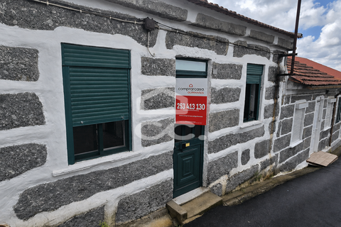 Villa i Guimaraes, Braga, Guimaraes - € 110.000 | Ref: 336/M/02025 - foto 1