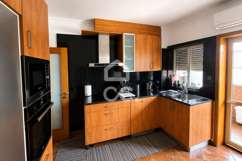 Lejlighed i Guimaraes, Braga, Guimaraes - € 235.000 | Ref: 336/A/02027 - foto 4