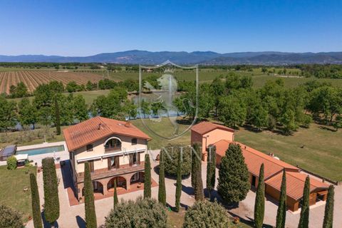 Landejendom i Cortona, Arezzo, Cortona - € 2.200.000 | Ref: 465 - foto 2