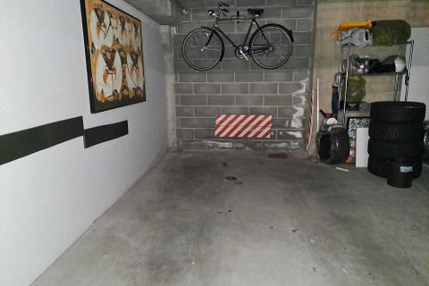 Garage i Parma, Parma, Parma - € 32.000 | Ref: 342 - foto 5