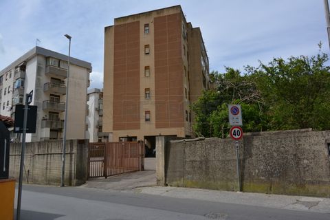 Lejlighed i Messina, Messina, Messina - € 98.000 | Ref: 75-26 - foto 1
