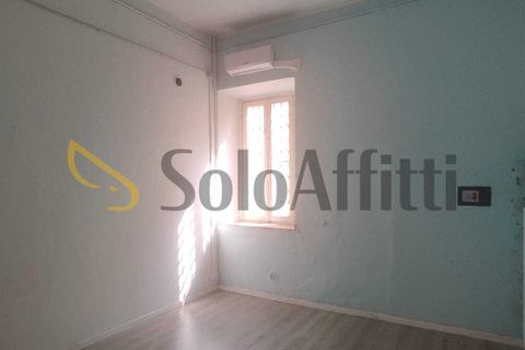 L'establiment comercial a Pavia, Pavia, Pavia - € 800/mes | Ref: C0071 - foto 6