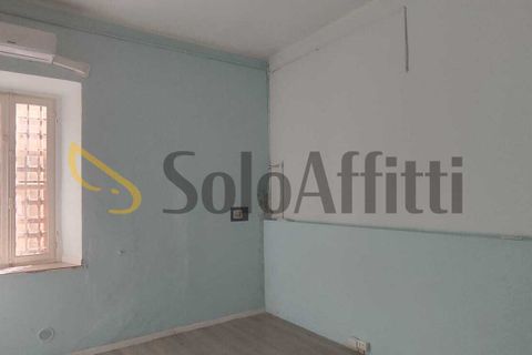 L'establiment comercial a Pavia, Pavia, Pavia - € 800/mes | Ref: C0071 - foto 7