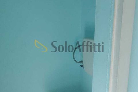 L'establiment comercial a Pavia, Pavia, Pavia - € 800/mes | Ref: C0071 - foto 9