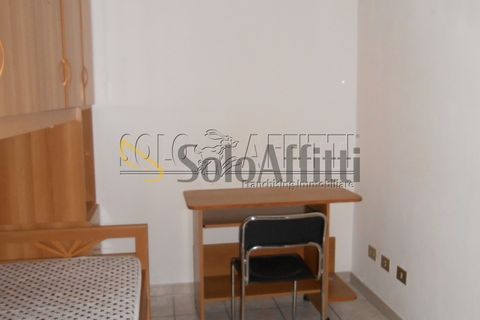 Apartament a Pavia, Pavia, Pavia - € 370/mes | Ref: AB001816 - foto 3