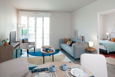 Erhvervsejendom i Chelles, Seine-et-Marne, Chelles - € 141.000 | Ref: E77A7656E8FE4A03 - foto 2