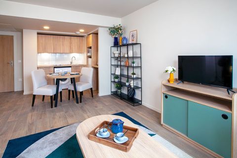 Erhvervsejendom i Chelles, Seine-et-Marne, Chelles - € 141.000 | Ref: E77A7656E8FE4A03 - foto 4