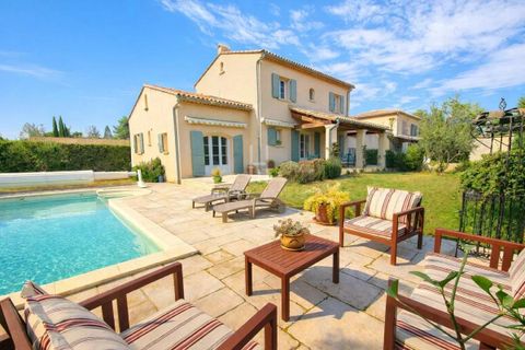 Landejendom i Barbentane, Bouches-du-Rhone, Barbentane - € 795.000 | Ref: 86812454 - foto 1