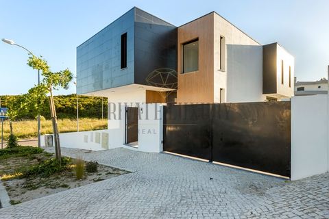 Villa i Belas, Lisbon, Belas - € 1.350.000 | Ref: 9183 - foto 2