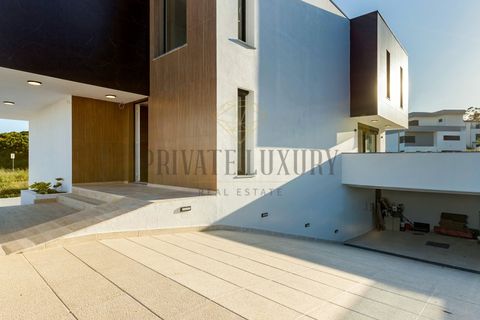 Villa i Belas, Lisbon, Belas - € 1.350.000 | Ref: 9183 - foto 25