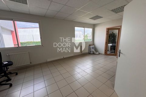 Erhvervsejendom i Laval, Mayenne, Laval - € 320.000 | Ref: 10051 - foto 5