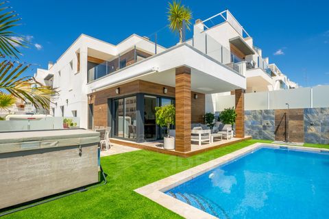 Villa a Orihuela, Alicante, Orihuela - € 489.999 | Ref: AC18-2371/11012 - foto 29