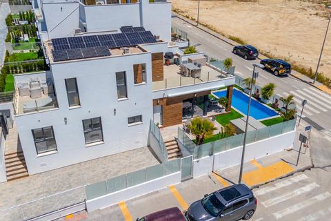 Villa a Orihuela, Alicante, Orihuela - € 489.999 | Ref: AC18-2371/11012 - foto 48