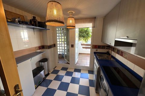 Villa i Estepona, Malaga, Estepona - € 349 000 | Ref: MLSC1729224 - foto 6