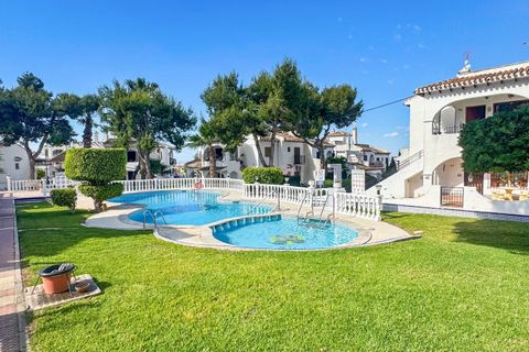 Bungalou a Torrevieja, Alicante, Torrevieja - € 169.000 | Ref: MLSC7746276 - foto 13