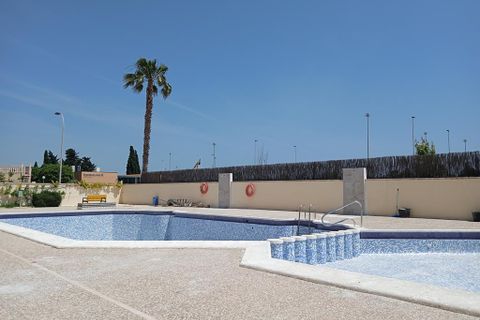 Duplex i Torrevieja, Alicante, Torrevieja - € 170.000 | Ref: MLSC7879905 - foto 1