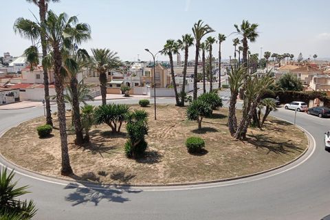 Duplex i Torrevieja, Alicante, Torrevieja - € 170.000 | Ref: MLSC7879905 - foto 27