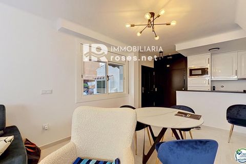 Villa i Roses, Gerona, Roses - € 299.000 | Ref: 3812 - foto 8
