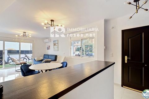 Villa i Roses, Gerona, Roses - € 299.000 | Ref: 3812 - foto 10
