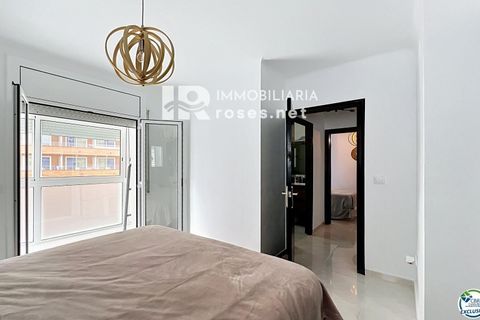 Villa i Roses, Gerona, Roses - € 299.000 | Ref: 3812 - foto 20