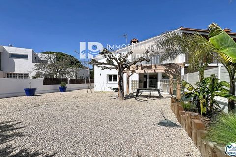 Villa i Empuriabrava, Gerona, Empuriabrava - € 595.000 | Ref: 3813 - foto 11