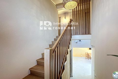 Villa i Empuriabrava, Gerona, Empuriabrava - € 595.000 | Ref: 3813 - foto 28