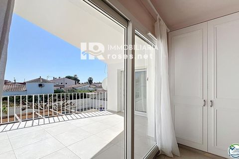 Villa i Empuriabrava, Gerona, Empuriabrava - € 595.000 | Ref: 3813 - foto 40