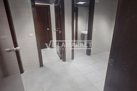 Erhvervsejendom i Odivelas, Lisbon, Odivelas - € 395.000 | Ref: JFCGD-02004809CA - foto 8