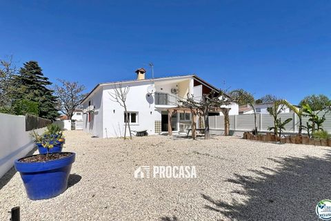 Villa i Empuriabrava, Gerona, Empuriabrava - € 595.000 | Ref: 4285 - foto 8