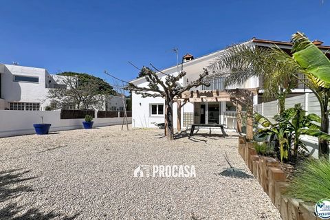 Villa i Empuriabrava, Gerona, Empuriabrava - € 595.000 | Ref: 4285 - foto 11
