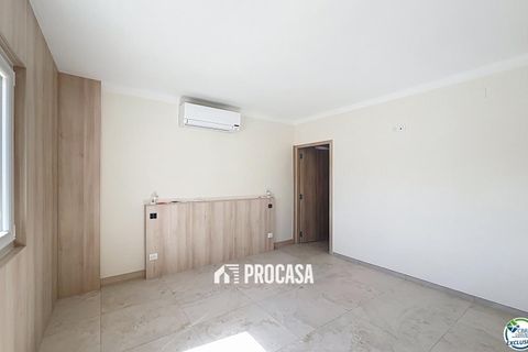 Villa i Empuriabrava, Gerona, Empuriabrava - € 595.000 | Ref: 4285 - foto 21