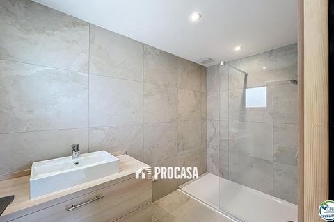 Villa i Empuriabrava, Gerona, Empuriabrava - € 595.000 | Ref: 4285 - foto 25