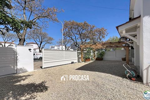 Villa i Empuriabrava, Gerona, Empuriabrava - € 595.000 | Ref: 4285 - foto 45