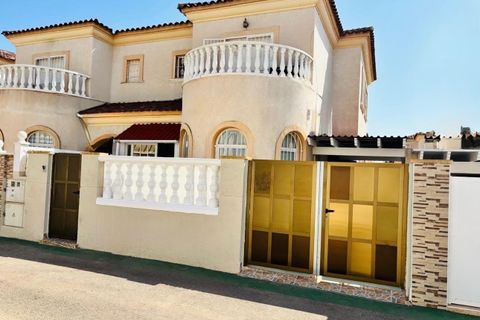 Rækkehus i Torrevieja, Alicante, Torrevieja - € 182.000 | Ref: MocadiT-0013/9775 - foto 2