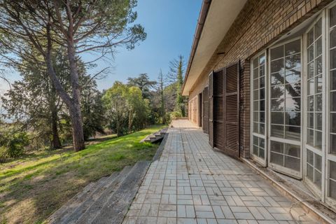 Villa a Pesaro, Pesaro and Urbino, Pesaro - € 1.800.000 | Ref: VI942 - foto 4