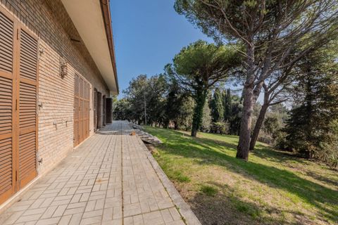 Villa a Pesaro, Pesaro and Urbino, Pesaro - € 1.800.000 | Ref: VI942 - foto 16