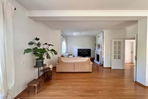 Villa i Alcabideche, Lisbon, Alcabideche - € 985.000 | Ref: ATL3854-1 - foto 2