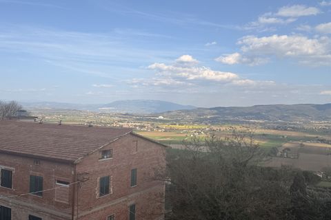 Villa i Perugia, Perugia, Perugia - € 130.000 | Ref: 1855184 - foto 1
