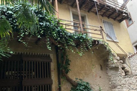Villa i Mori, Trento, Mori - € 300.000 | Ref: MC-207 - foto 1