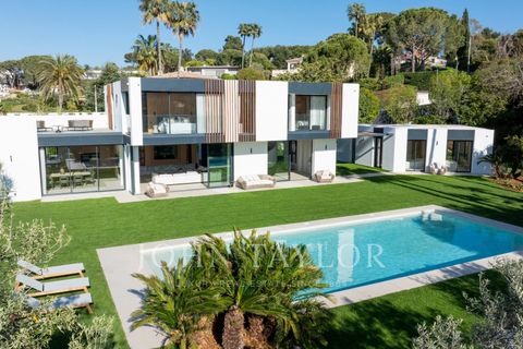 Villa i Antibes, Alpes-Maritimes, Antibes - € 12.500.000 | Ref: V0718AN - foto 3